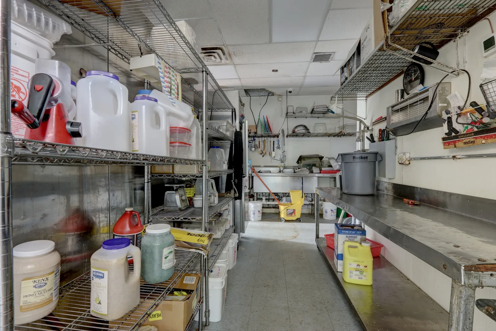 327 S Milwaukee Avenue IL