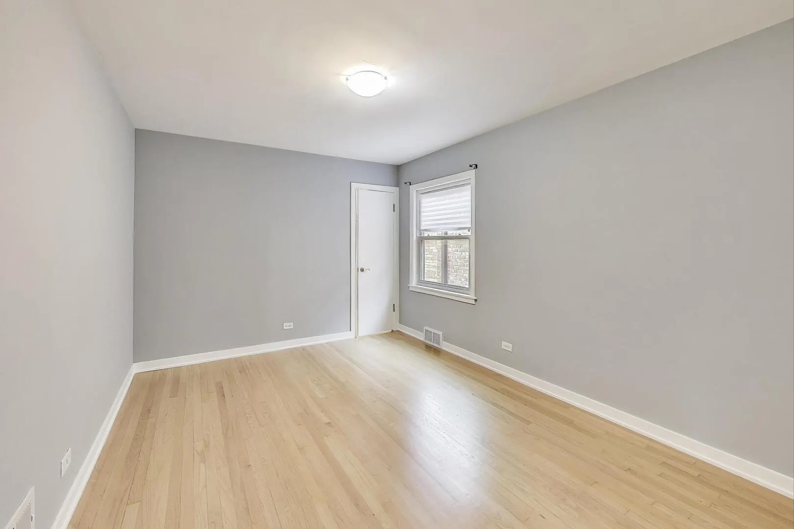 3822 W 71st Street IL