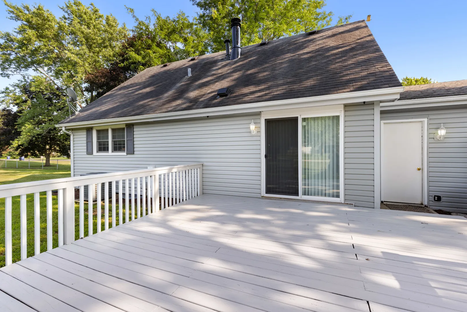 4830 Crown Point Circle IL