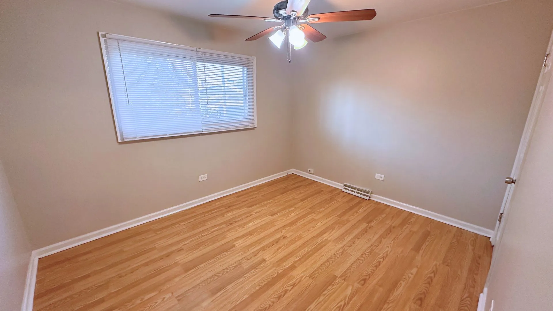 3416 W 124th Street IL