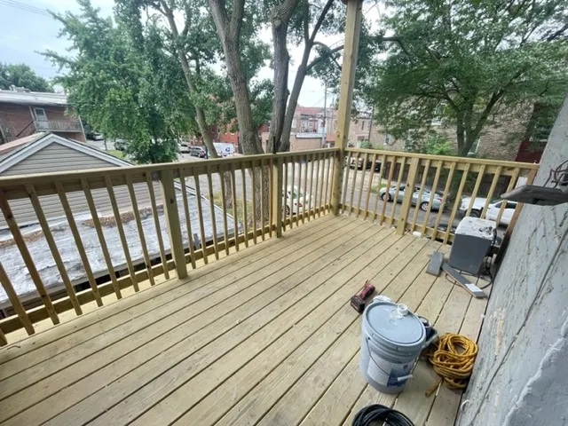 2159 W Huron Street 2R IL