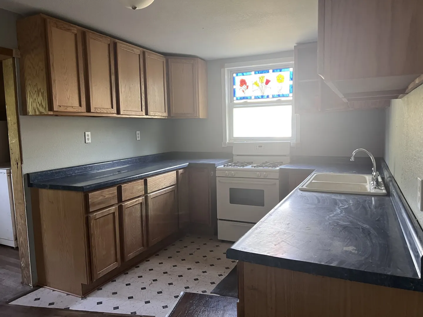 208 S Elm Street IL
