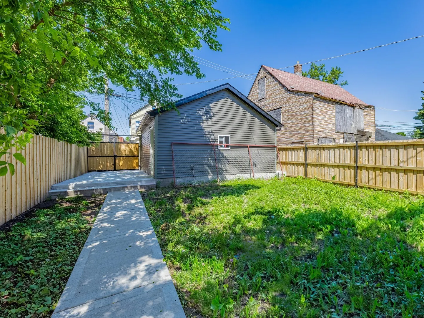 8430 S Manistee Avenue IL