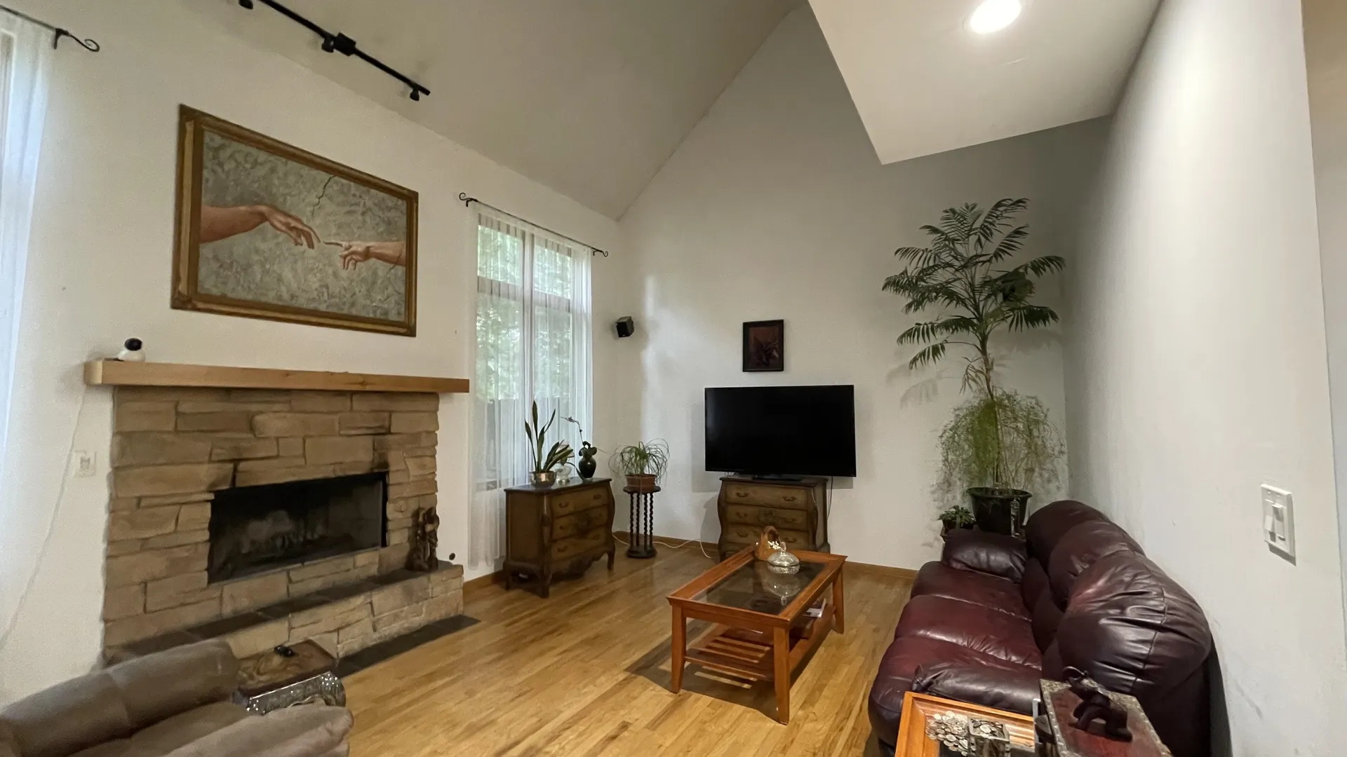 1535 N Elm Street IL