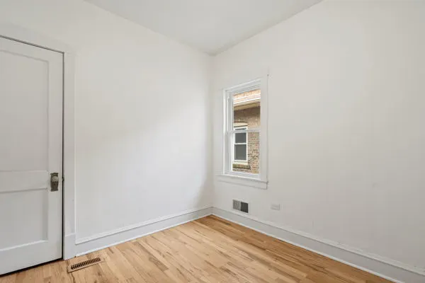 3507 N OSCEOLA Avenue IL