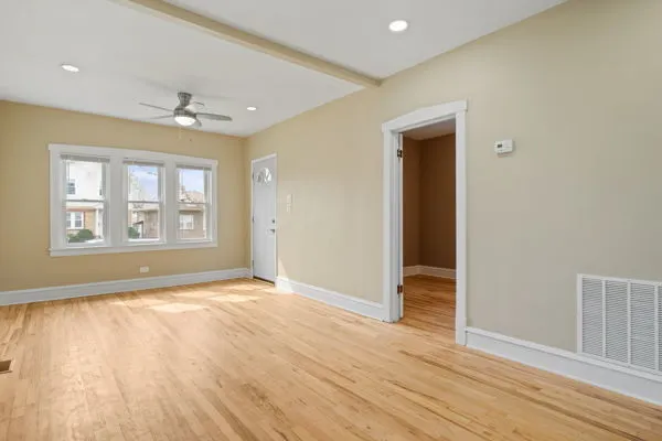 3507 N OSCEOLA Avenue IL