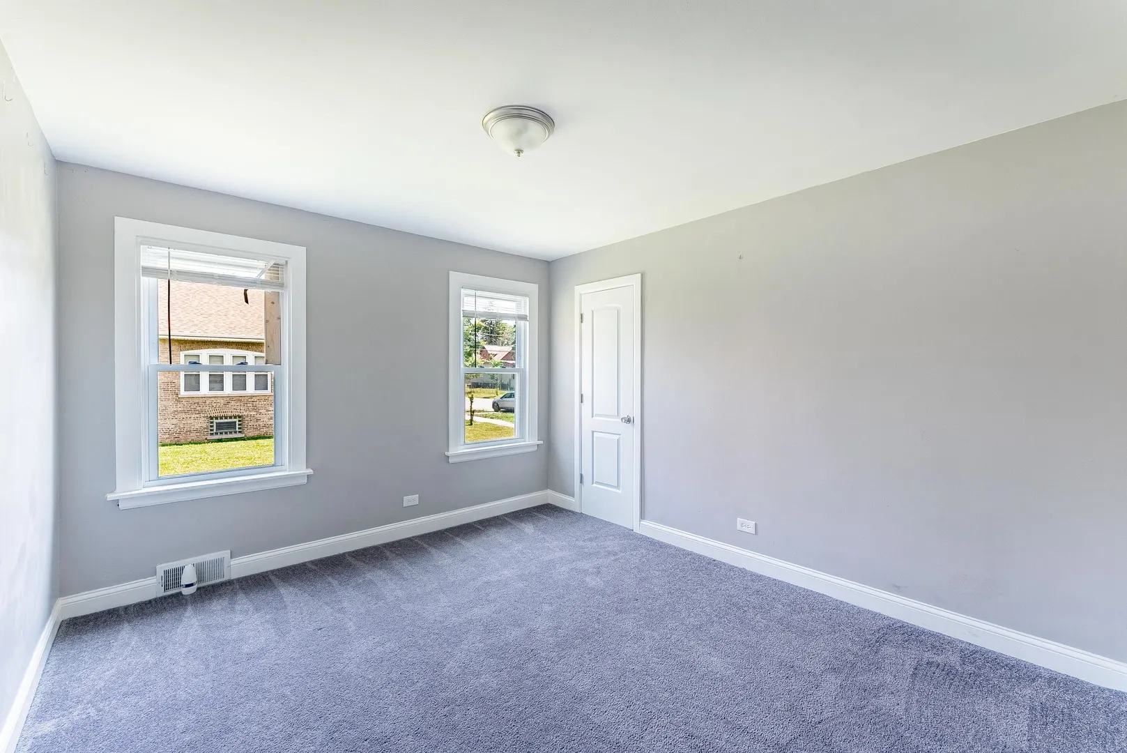 58 W 118th Street IL