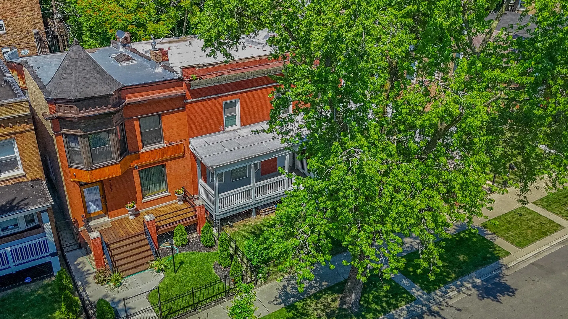 1310 E 72nd Street IL