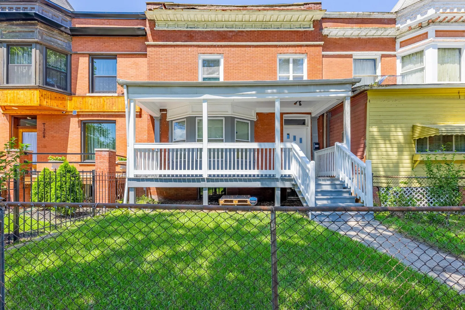 1310 E 72nd Street IL