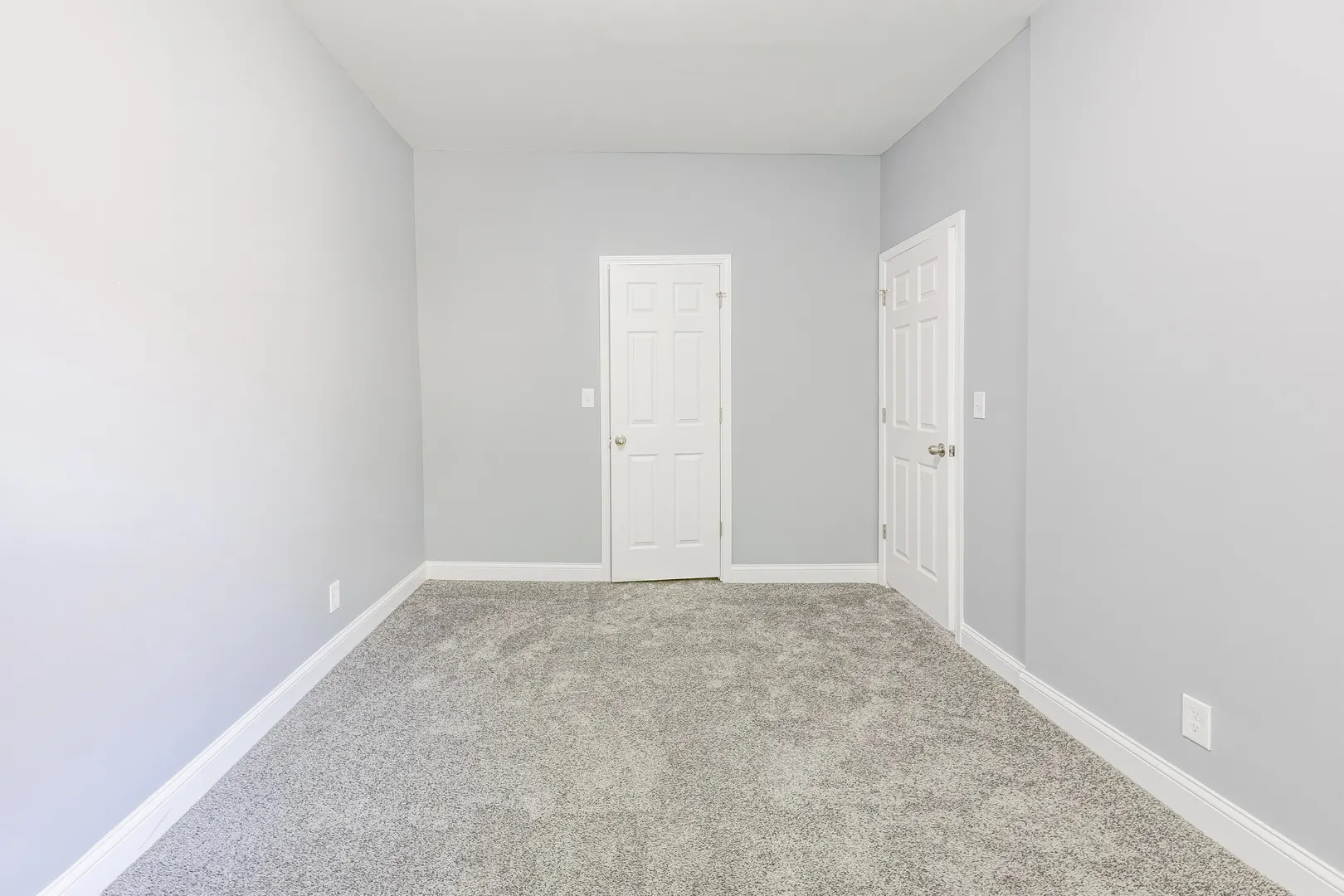 1310 E 72nd Street IL