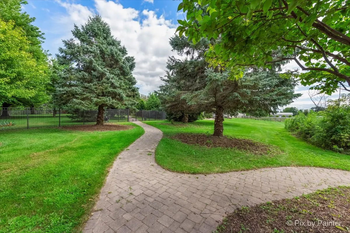 19602 Hebron Road IL