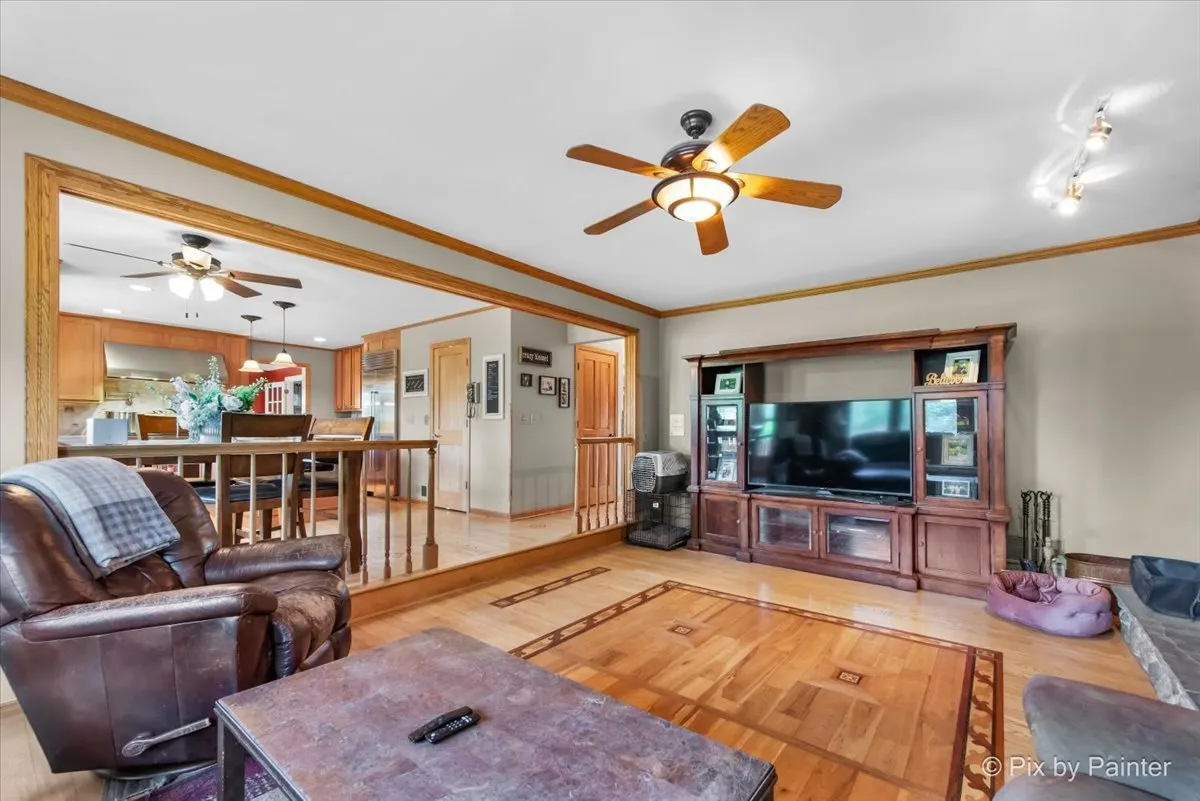 19602 Hebron Road IL