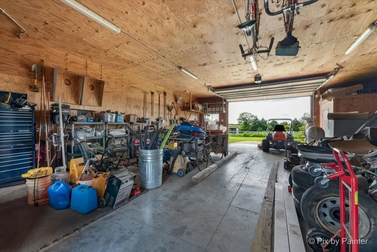 19602 Hebron Road IL