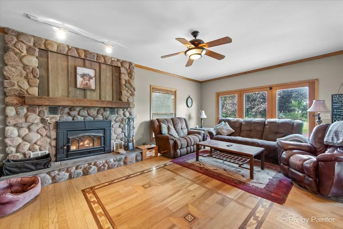 19602 Hebron Road IL