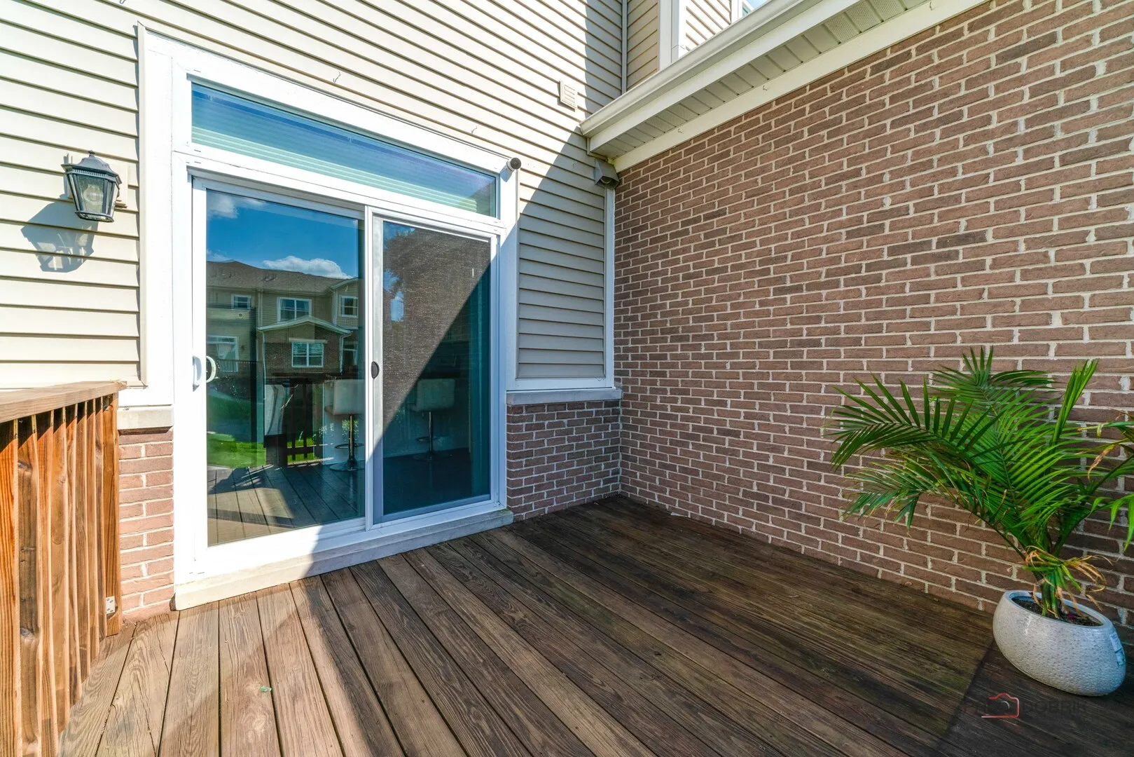 2366 N Newberry Lane IL