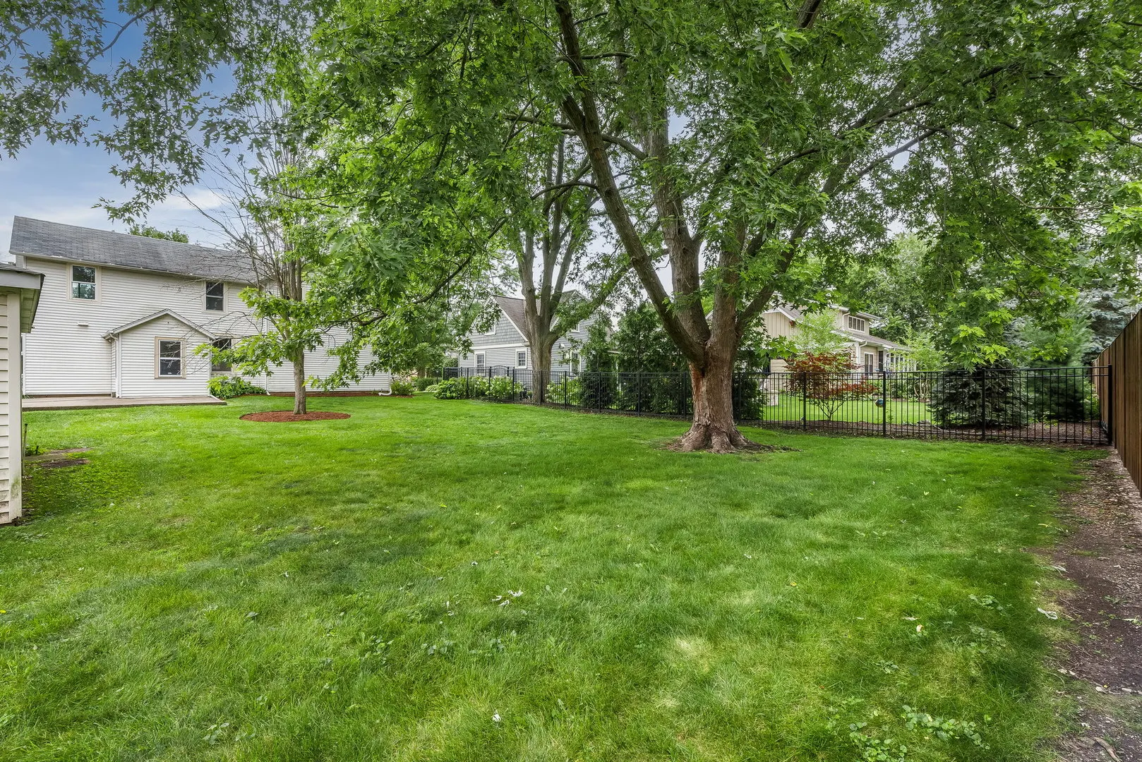 318 W Wing Street IL