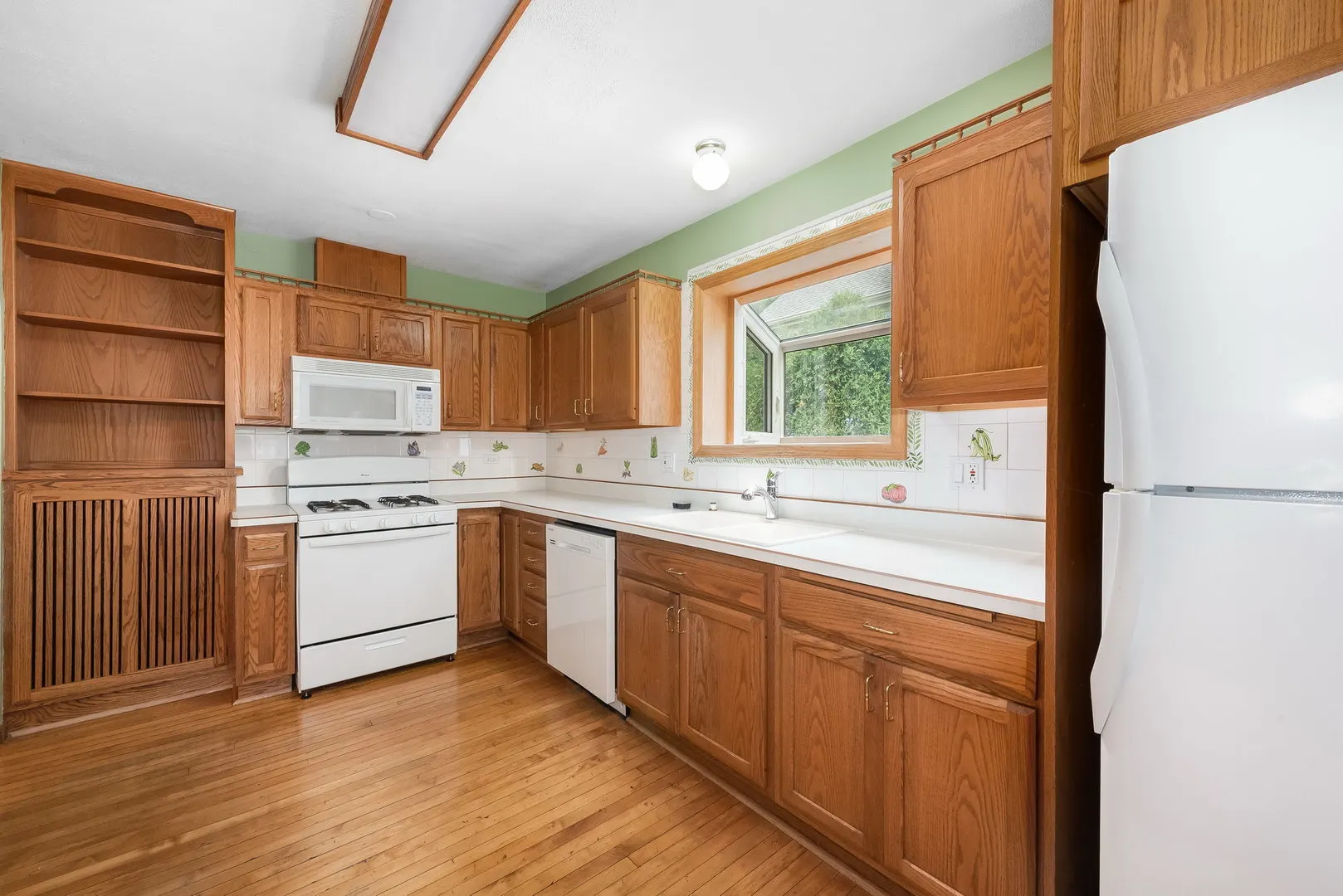 318 W Wing Street IL