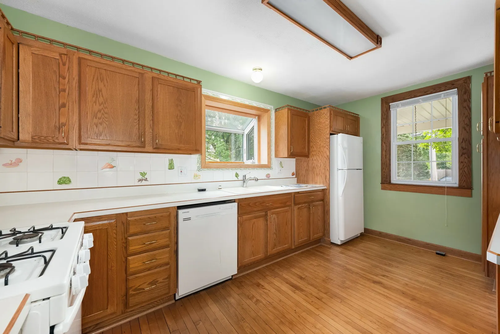 318 W Wing Street IL