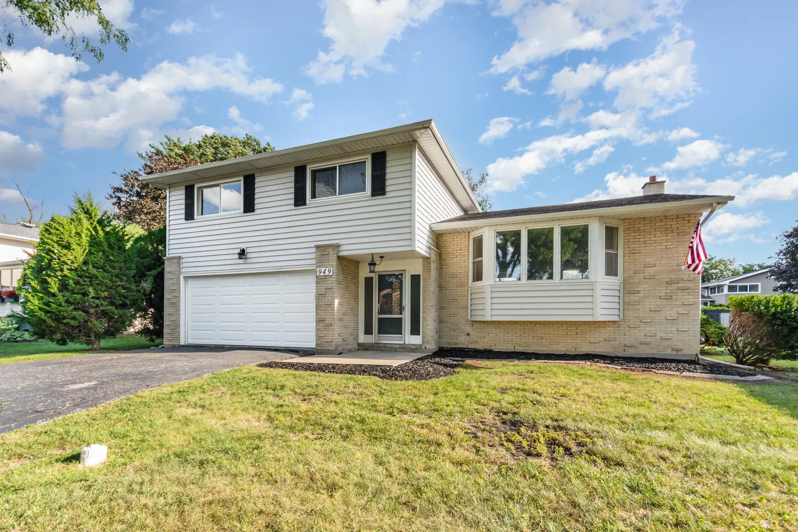 949 Rose Lane IL