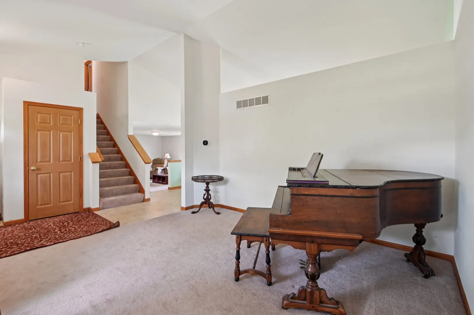 1102 Nikki Court IL