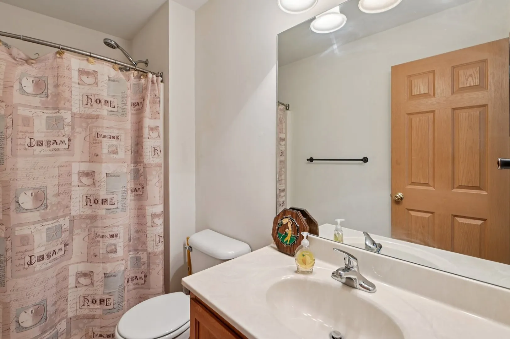 1102 Nikki Court IL