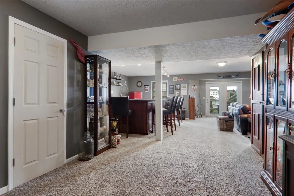 2212 Altoona Road IL
