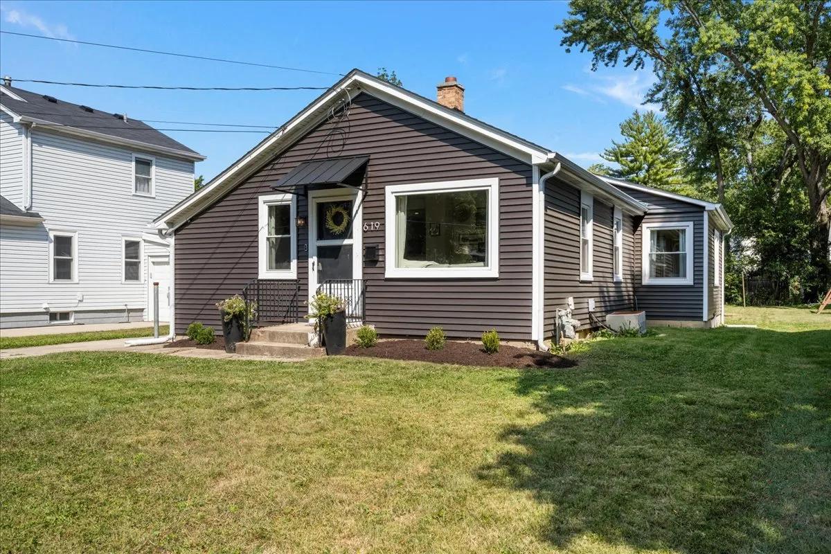 619 Church Street IL
