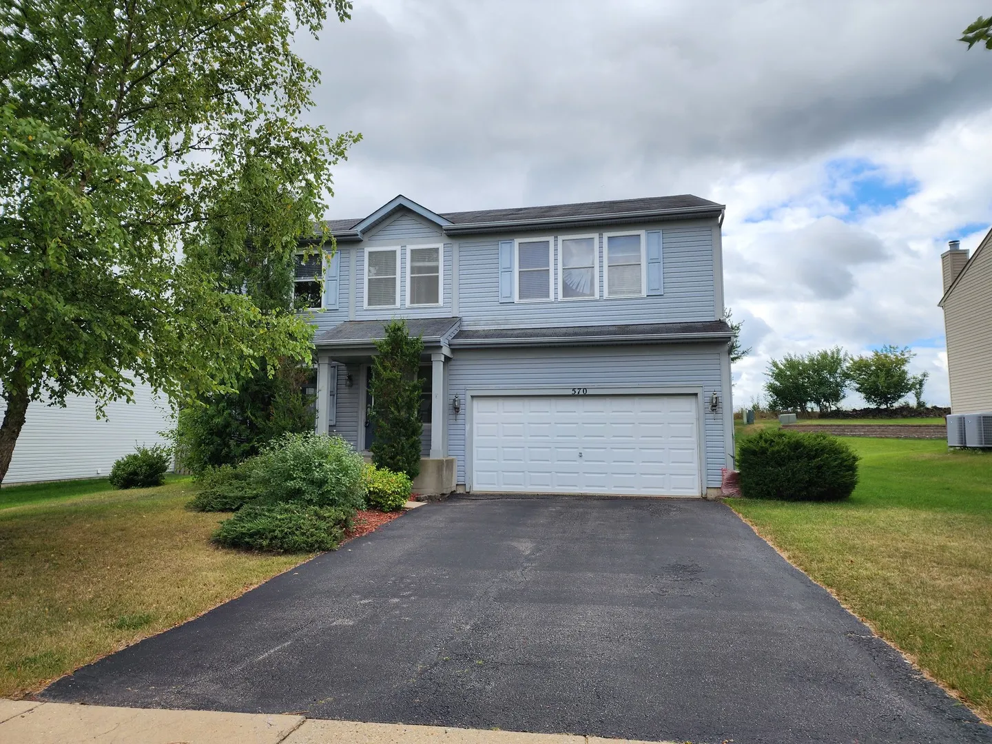 570 Collier Drive IL