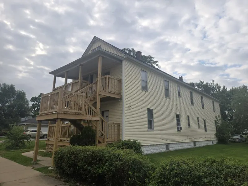 615 Frances Street IL