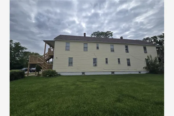 615 Frances Street IL