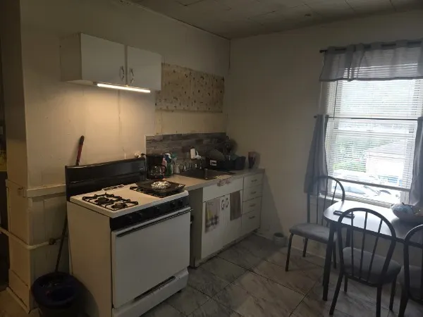 615 Frances Street IL