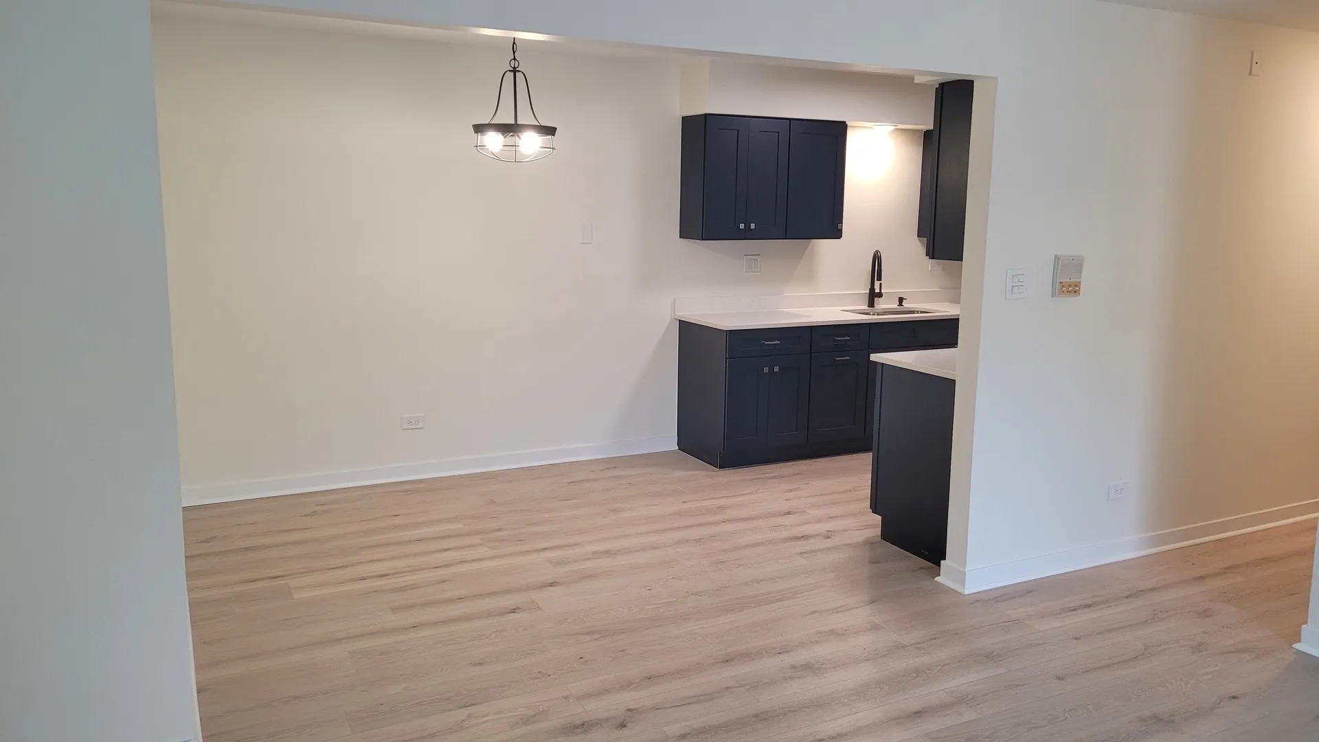 514 Kiowa Circle 204 IL