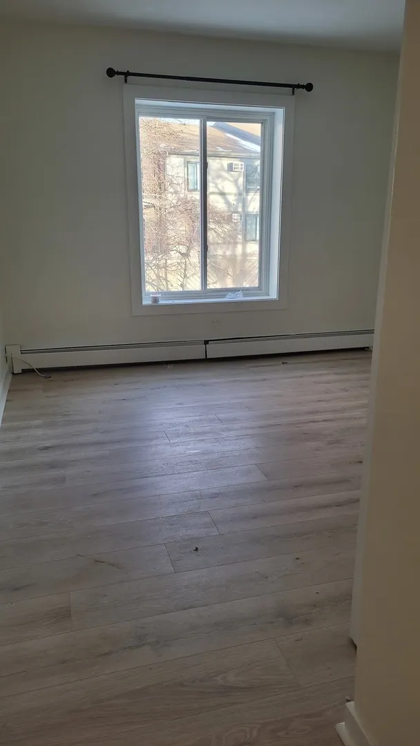 514 Kiowa Circle 204 IL