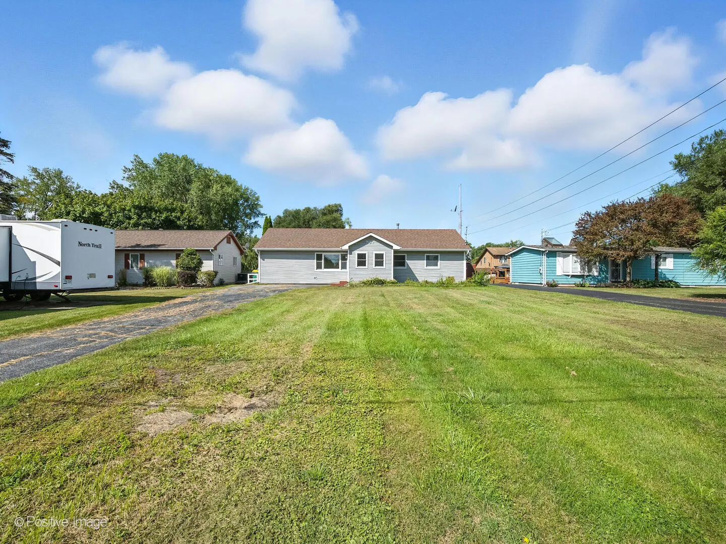 702 Livingston Street IL