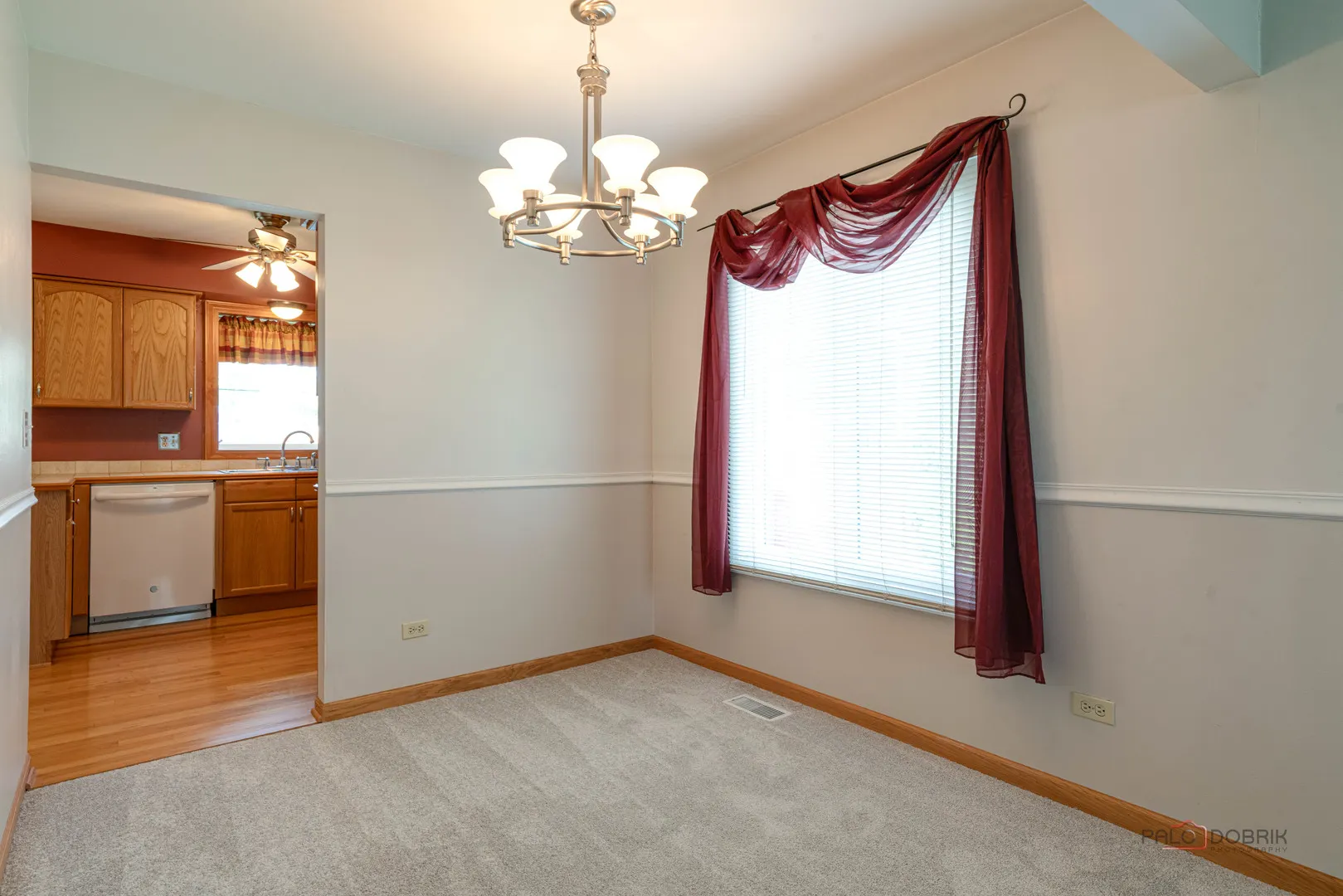515 Southwood Circle IL