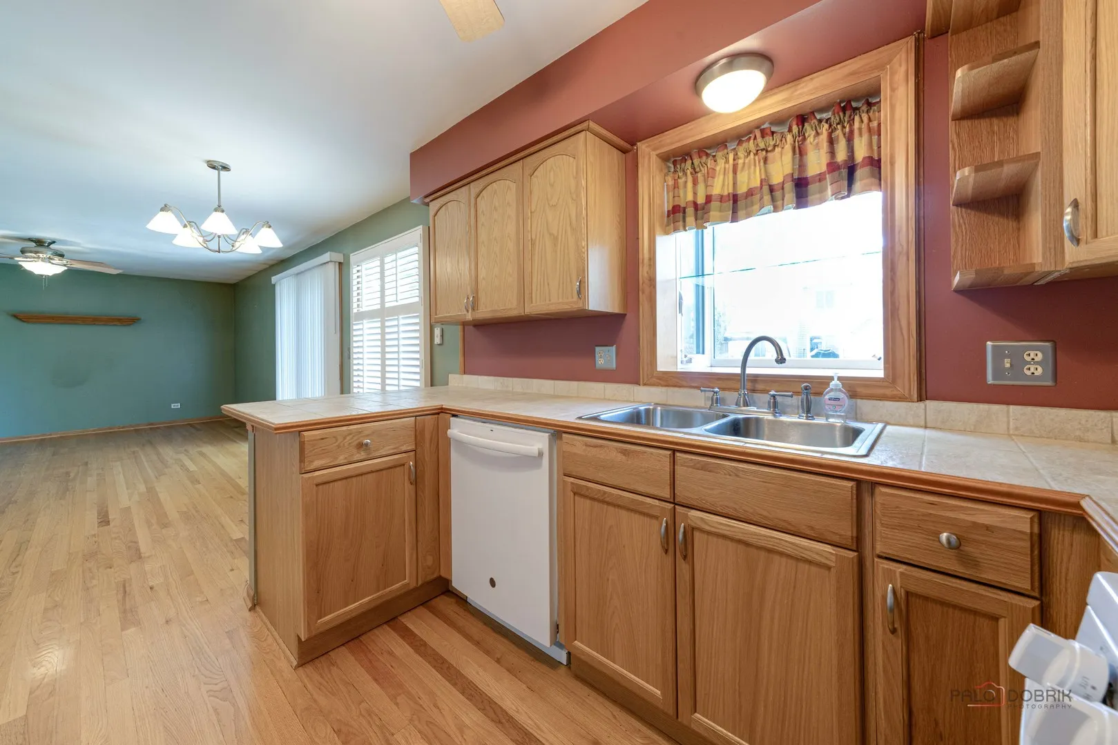 515 Southwood Circle IL