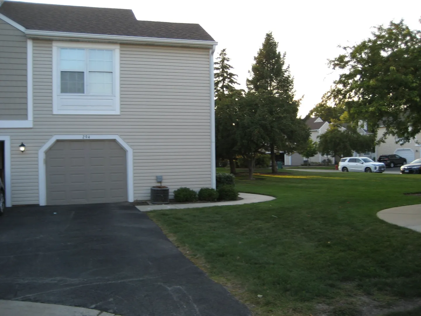 294 Le Parc Circle IL