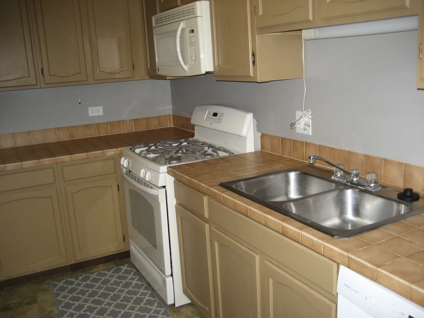 294 Le Parc Circle IL