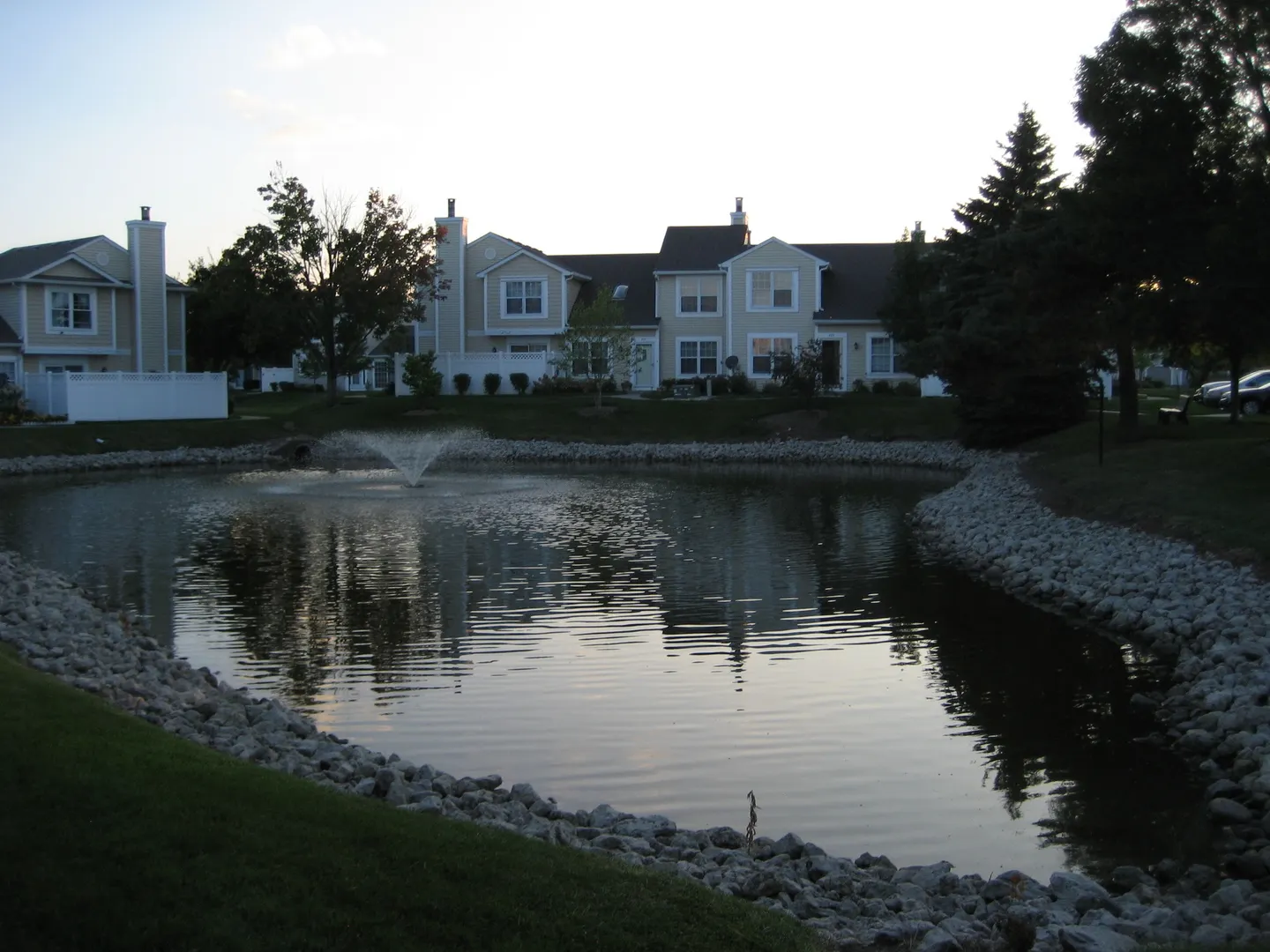 294 Le Parc Circle IL