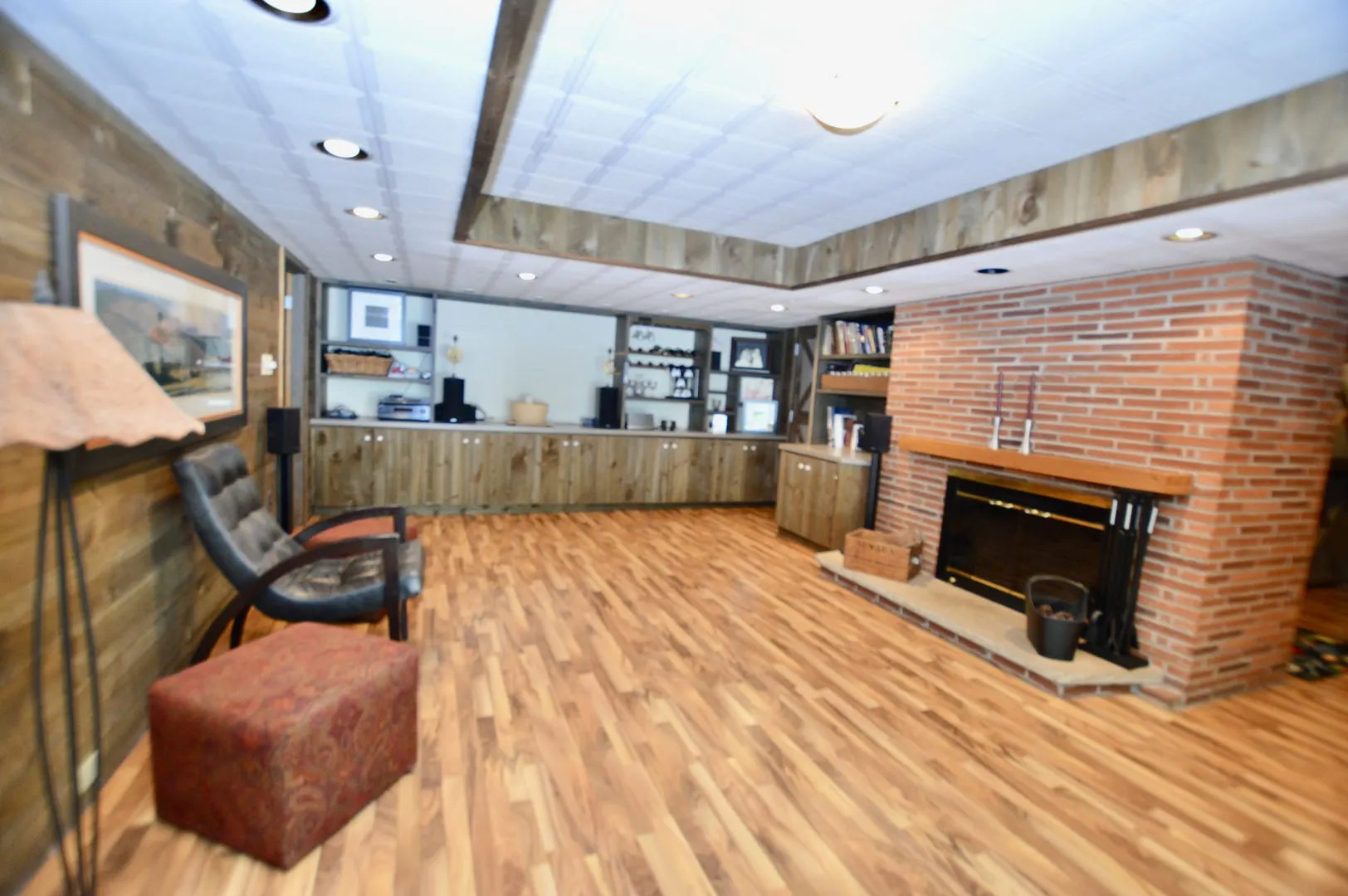 812 N Allen Avenue IL