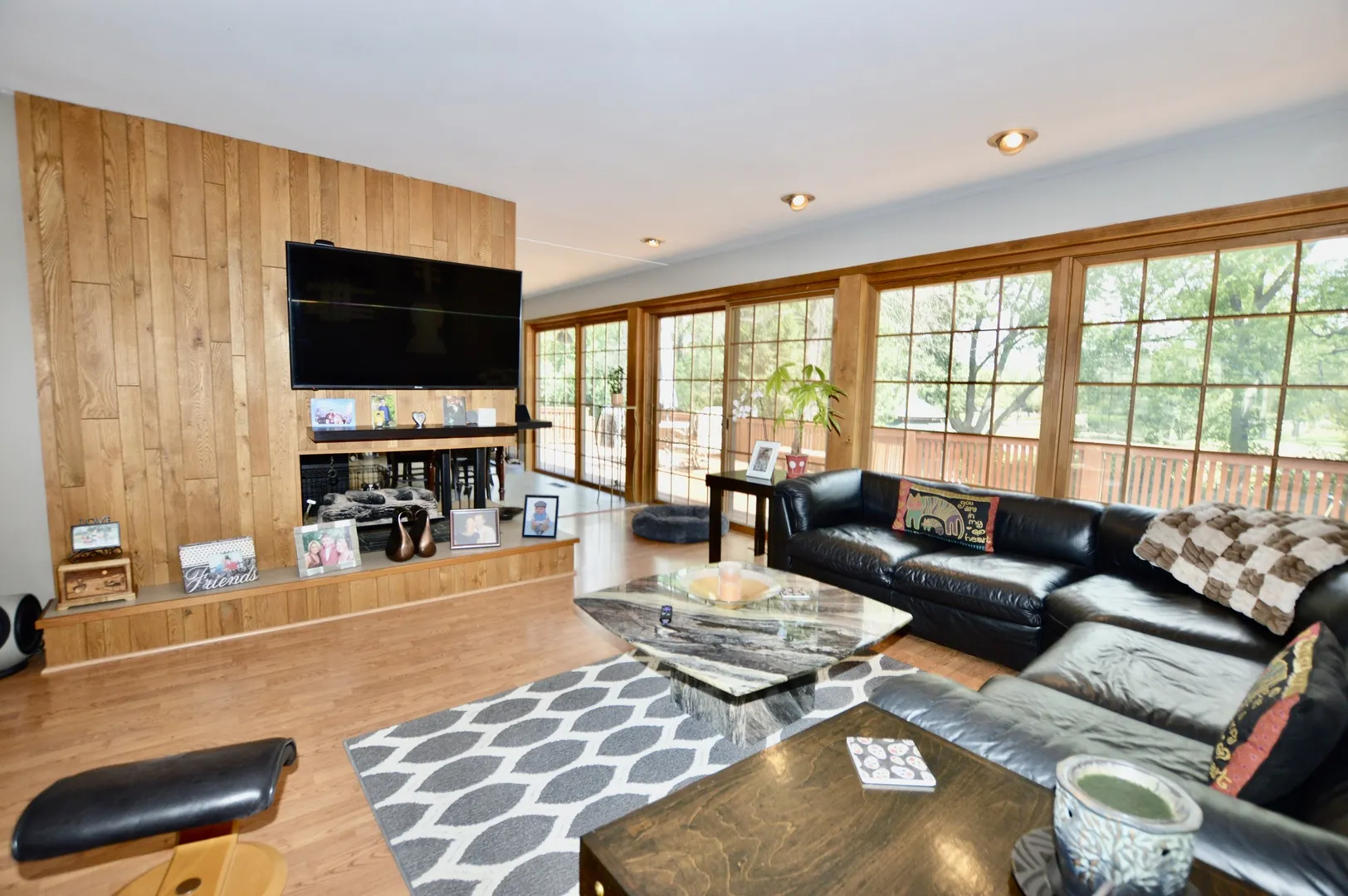 812 N Allen Avenue IL