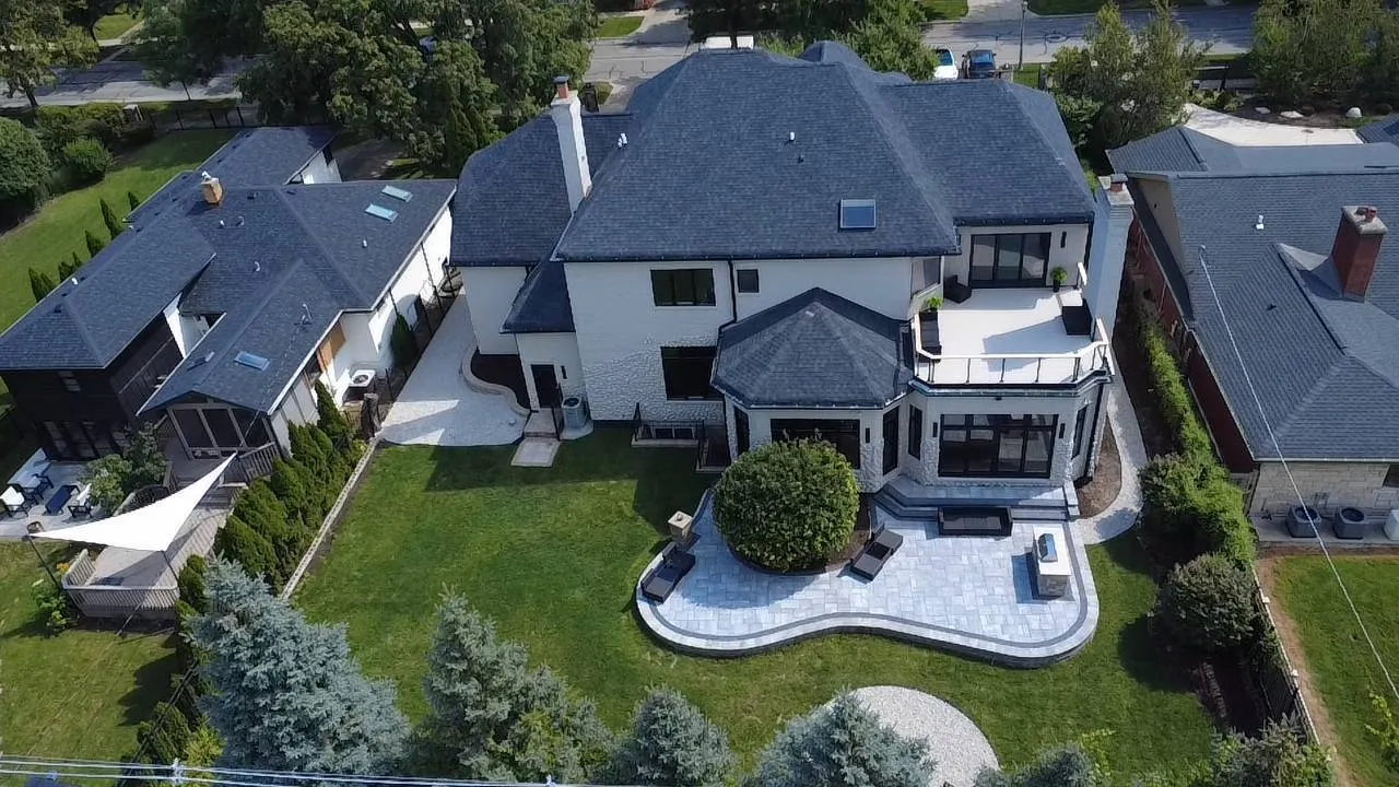 1026 Lathrop Avenue IL