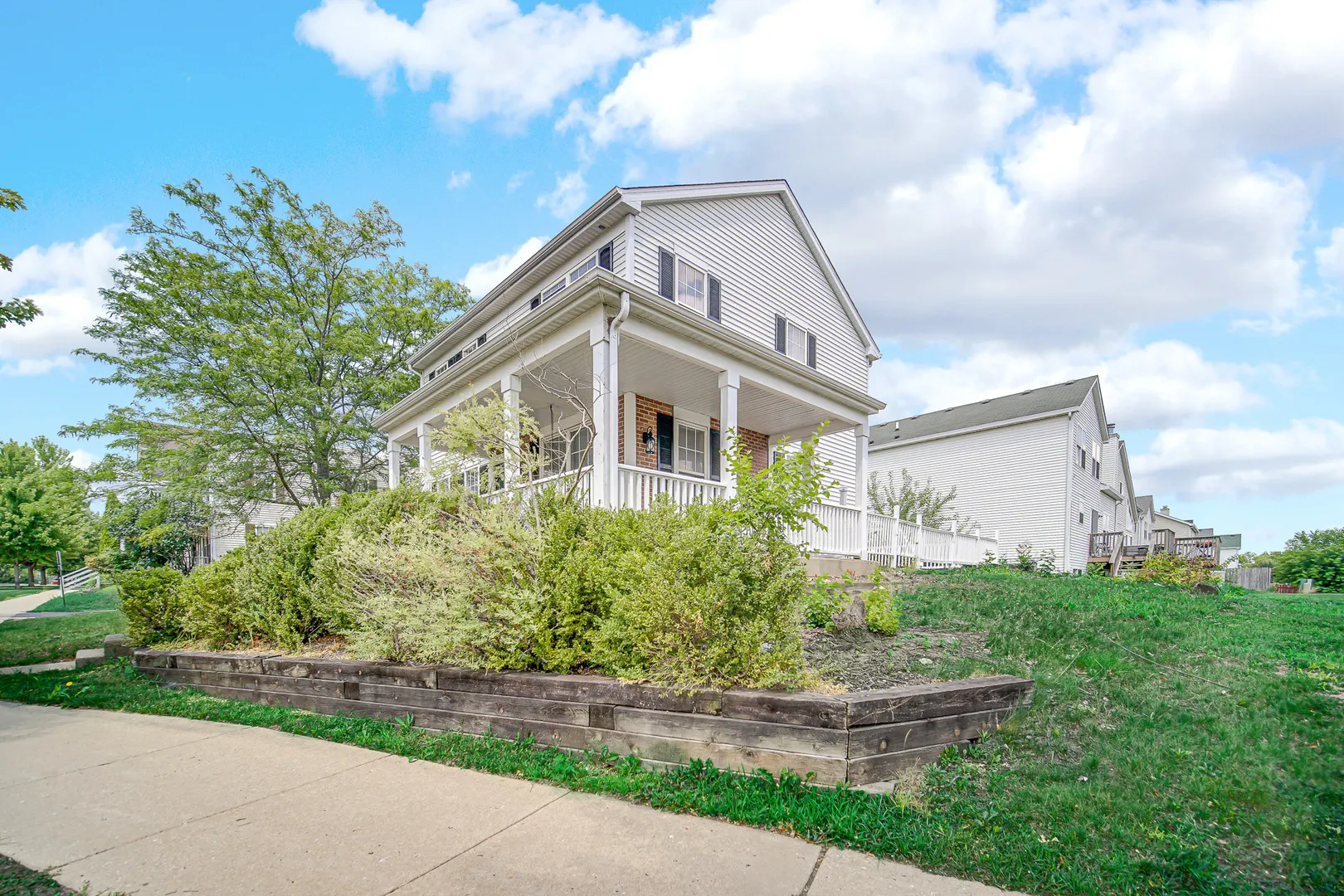 902 Serendipity Drive IL