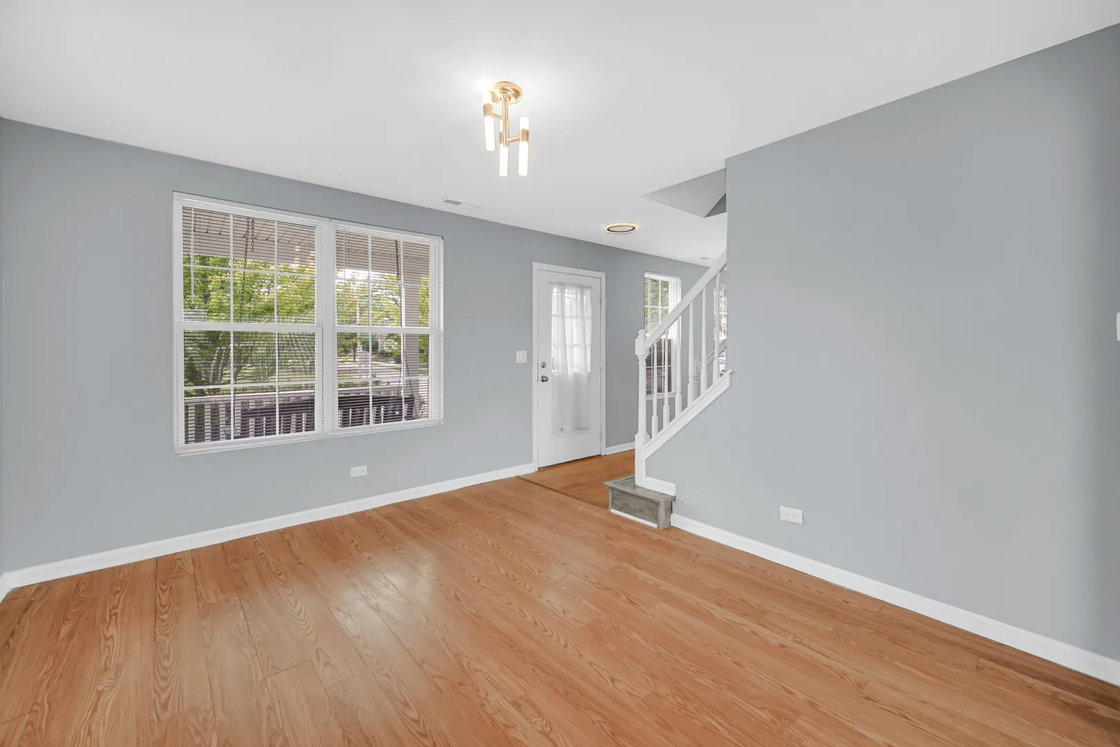 902 Serendipity Drive IL
