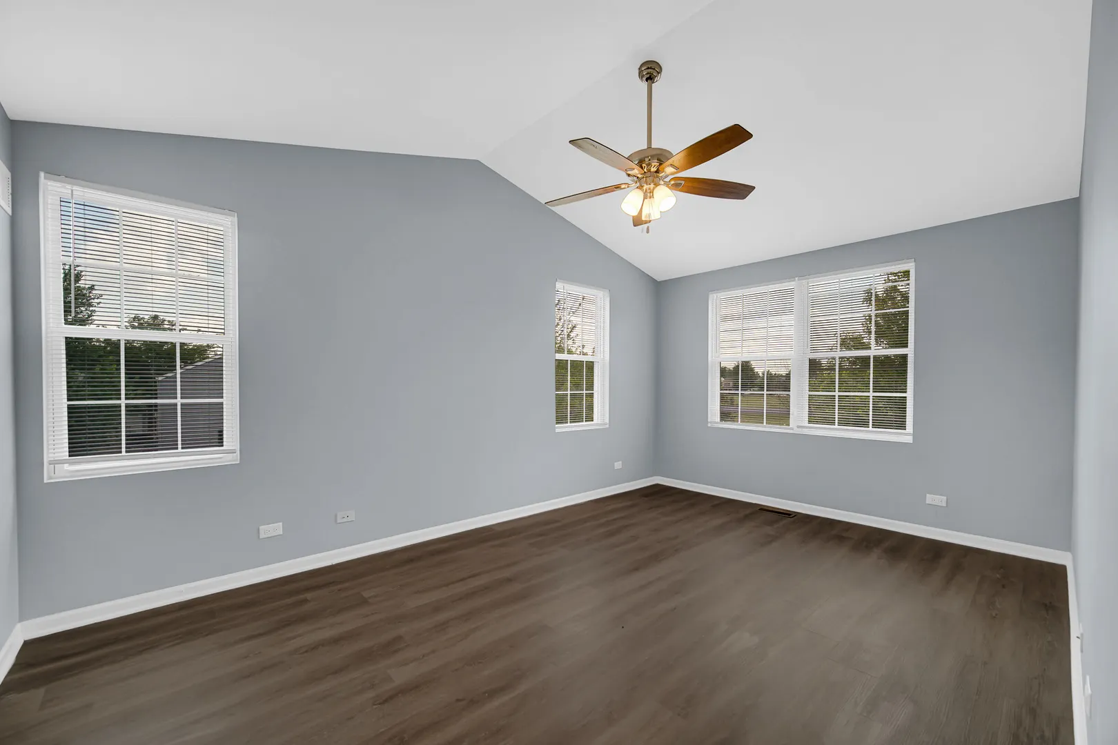 902 Serendipity Drive IL