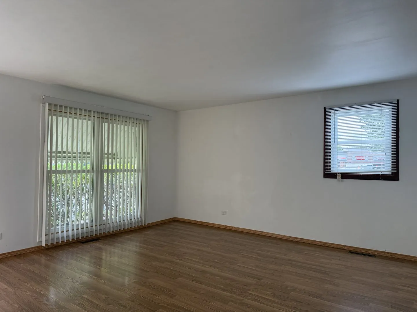 723 S Lake Street IL