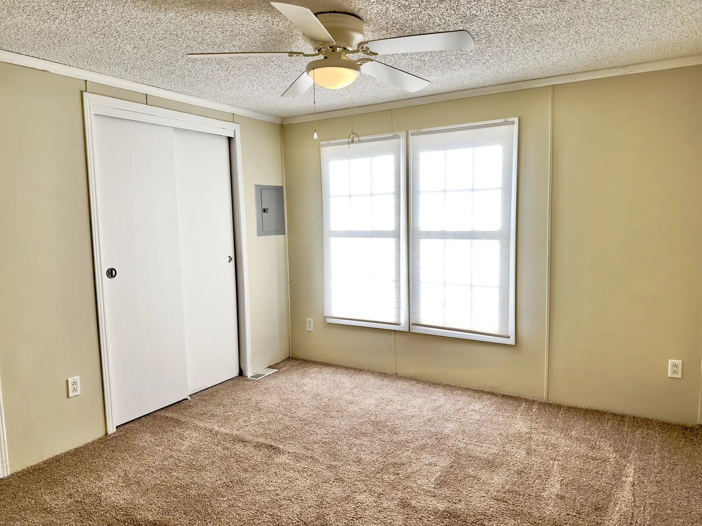 27W370 Geneva Road 68 IL