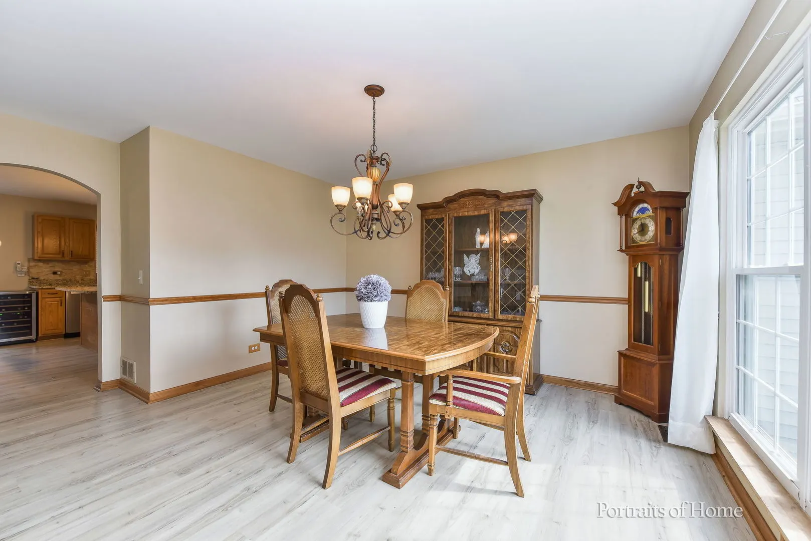 2420 Glenford Drive IL