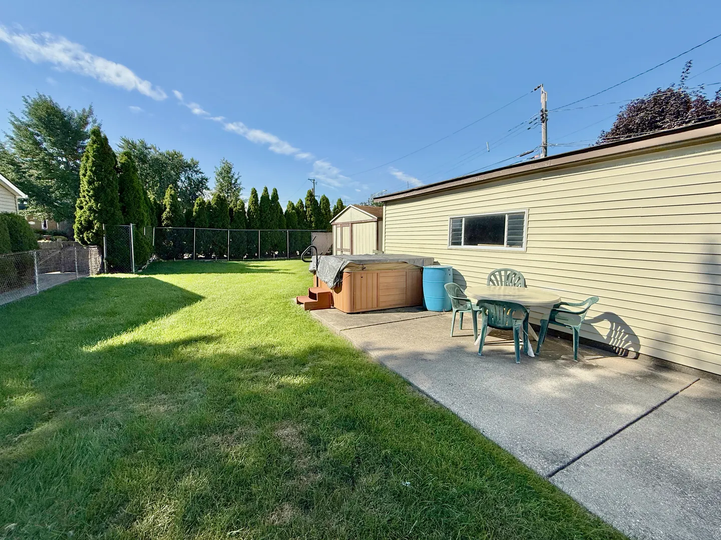 7425 W Devon Avenue IL