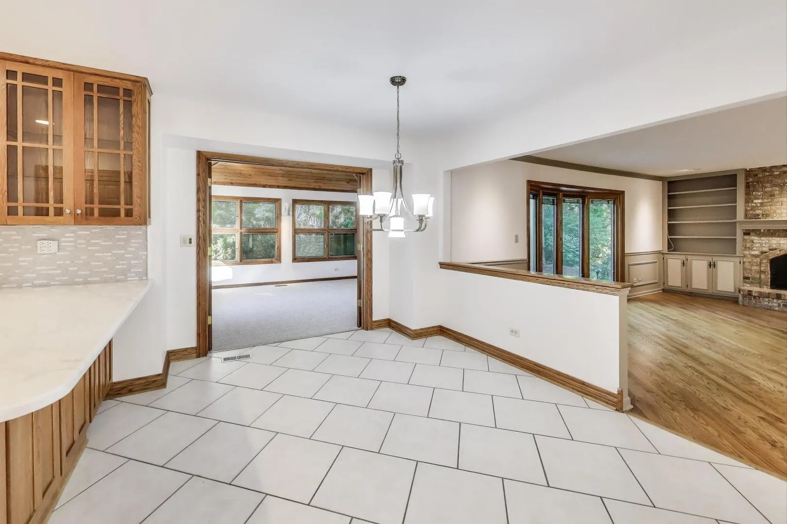 95 N Stauffer Drive IL